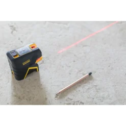 Stanley NIVEAU LASER CROIX + 5 POINTS - SCPR5 - FATMAX -STANLEY Boutique FMHT1 77415 A4