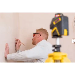 Stanley NIVEAU MULTILIGNE FATMAX SLR-2V 13 Stanley NIVEAU MULTILIGNE FATMAX SLR-2V -STANLEY Boutique FMHT1 77416 A3