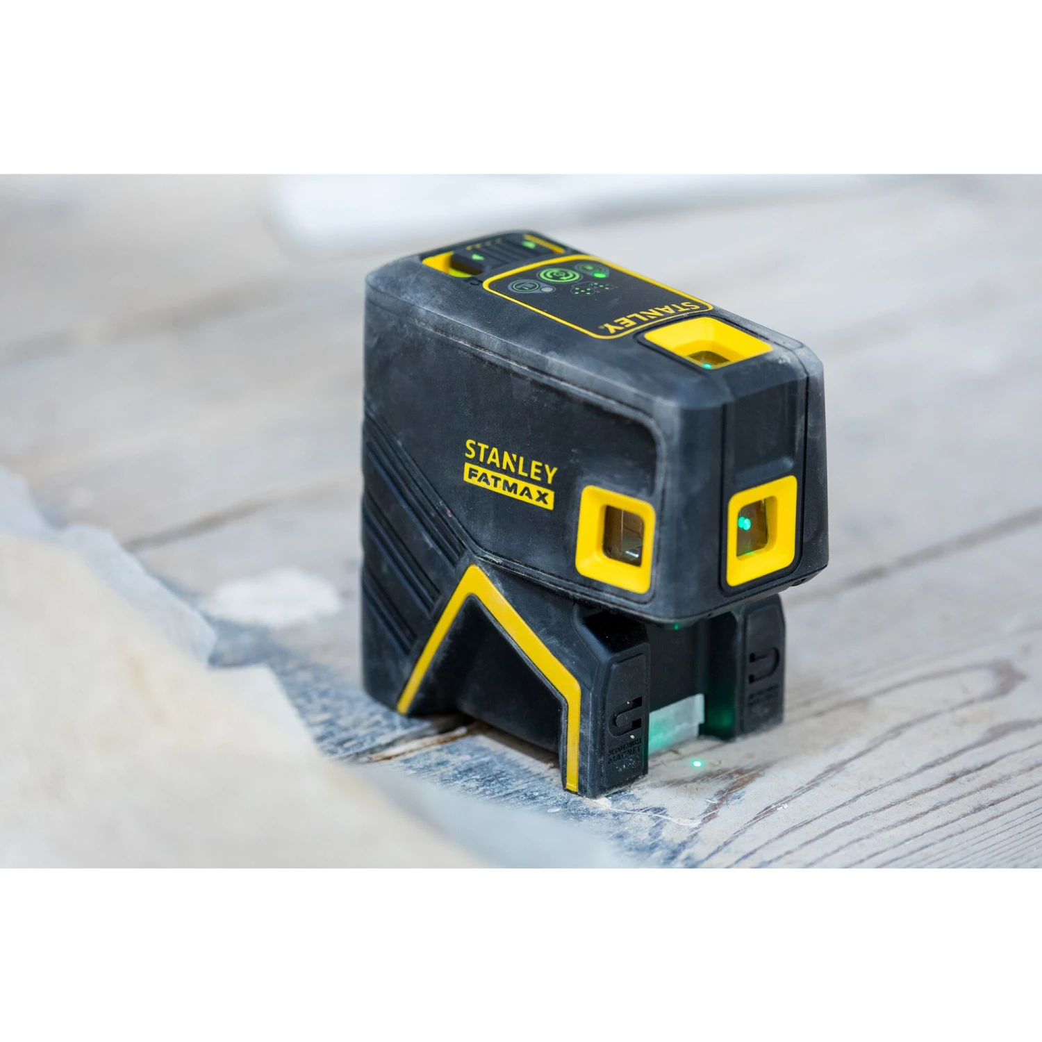 Stanley NIVEAU LASER 5 POINTS SPG5 - VERT - FATMAX (LI-ION) 4 Stanley NIVEAU LASER 5 POINTS SPG5 - VERT - FATMAX (LI-ION) – Image 4