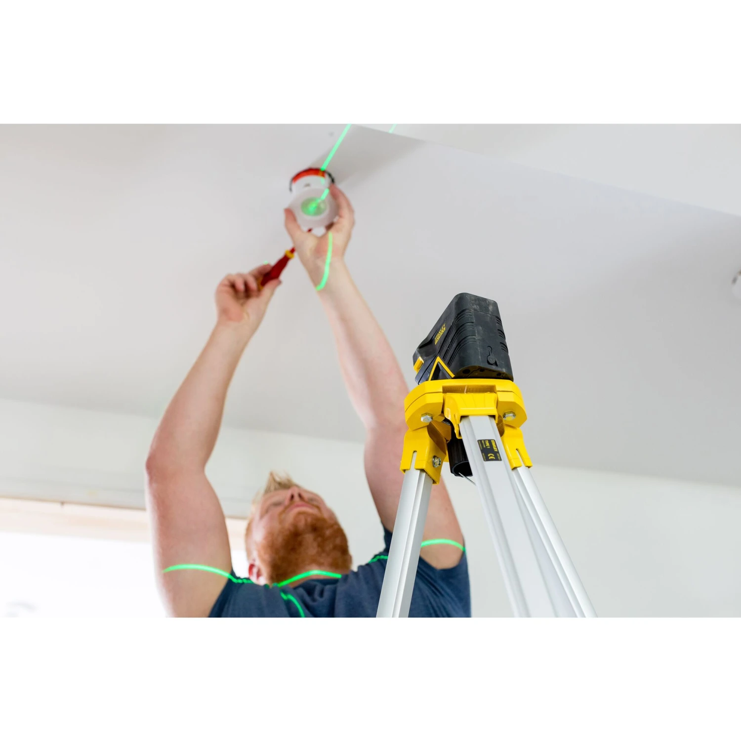 Stanley NIVEAU LASER CROIX + 5 POINTS - SCPG5 VERT - FATMAX (LI-ION) 7 Stanley NIVEAU LASER CROIX + 5 POINTS - SCPG5 VERT - FATMAX (LI-ION) – Image 7