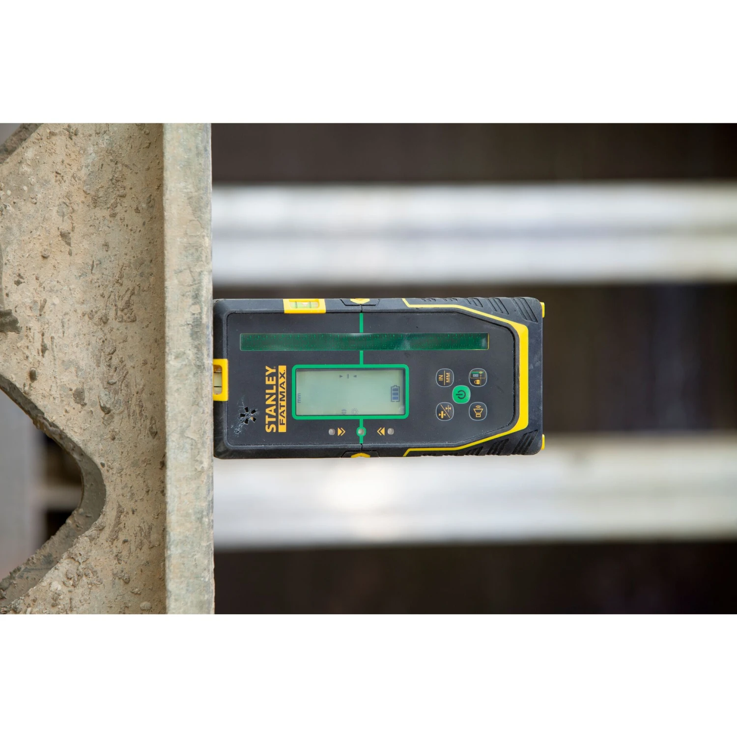 Stanley CELLULE DE DÉTECTION NUMÉRIQUE SCNG FATMAX POUR LASER ROTATIF VERT 13 Stanley CELLULE DE DÉTECTION NUMÉRIQUE SCNG FATMAX POUR LASER ROTATIF VERT – Image 13