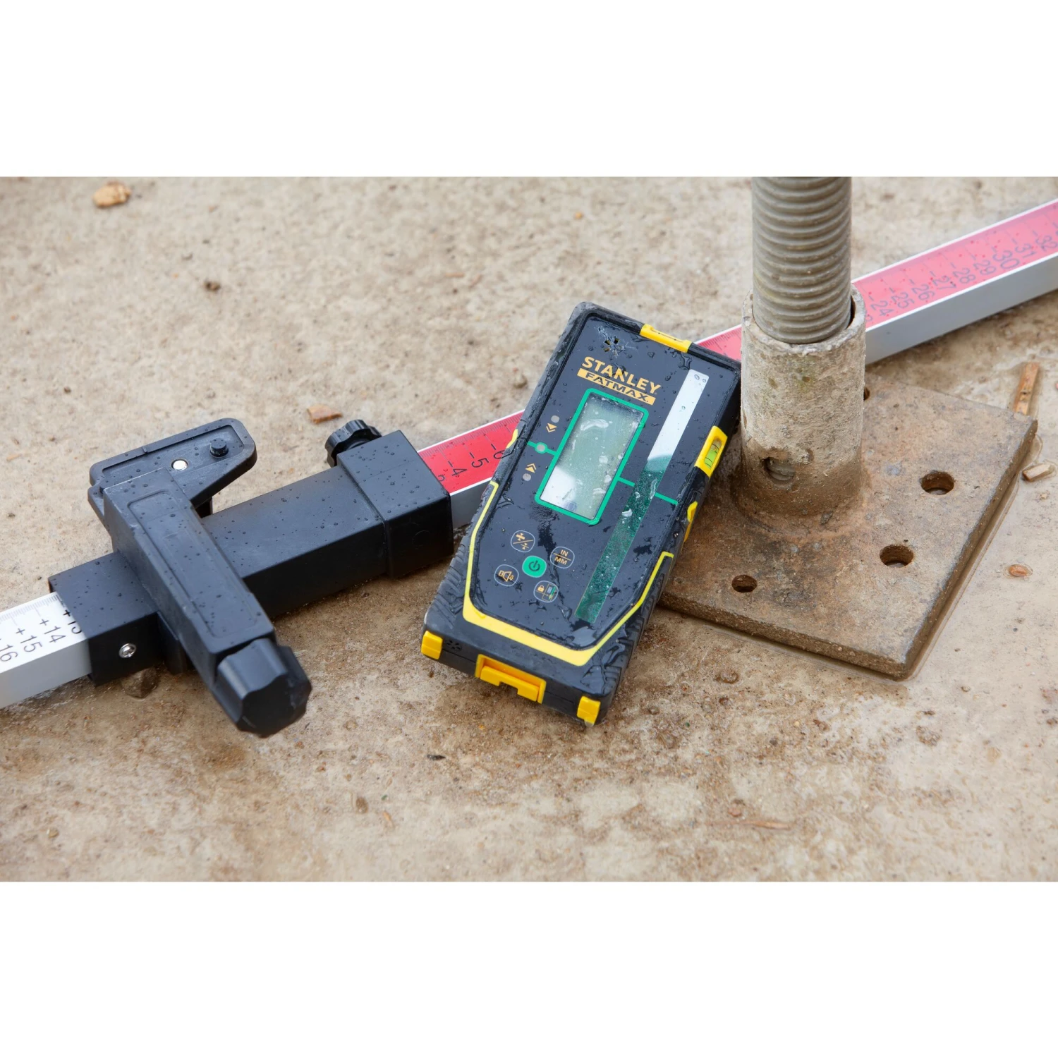 Stanley CELLULE DE DÉTECTION NUMÉRIQUE SCNG FATMAX POUR LASER ROTATIF VERT 16 Stanley CELLULE DE DÉTECTION NUMÉRIQUE SCNG FATMAX POUR LASER ROTATIF VERT – Image 16
