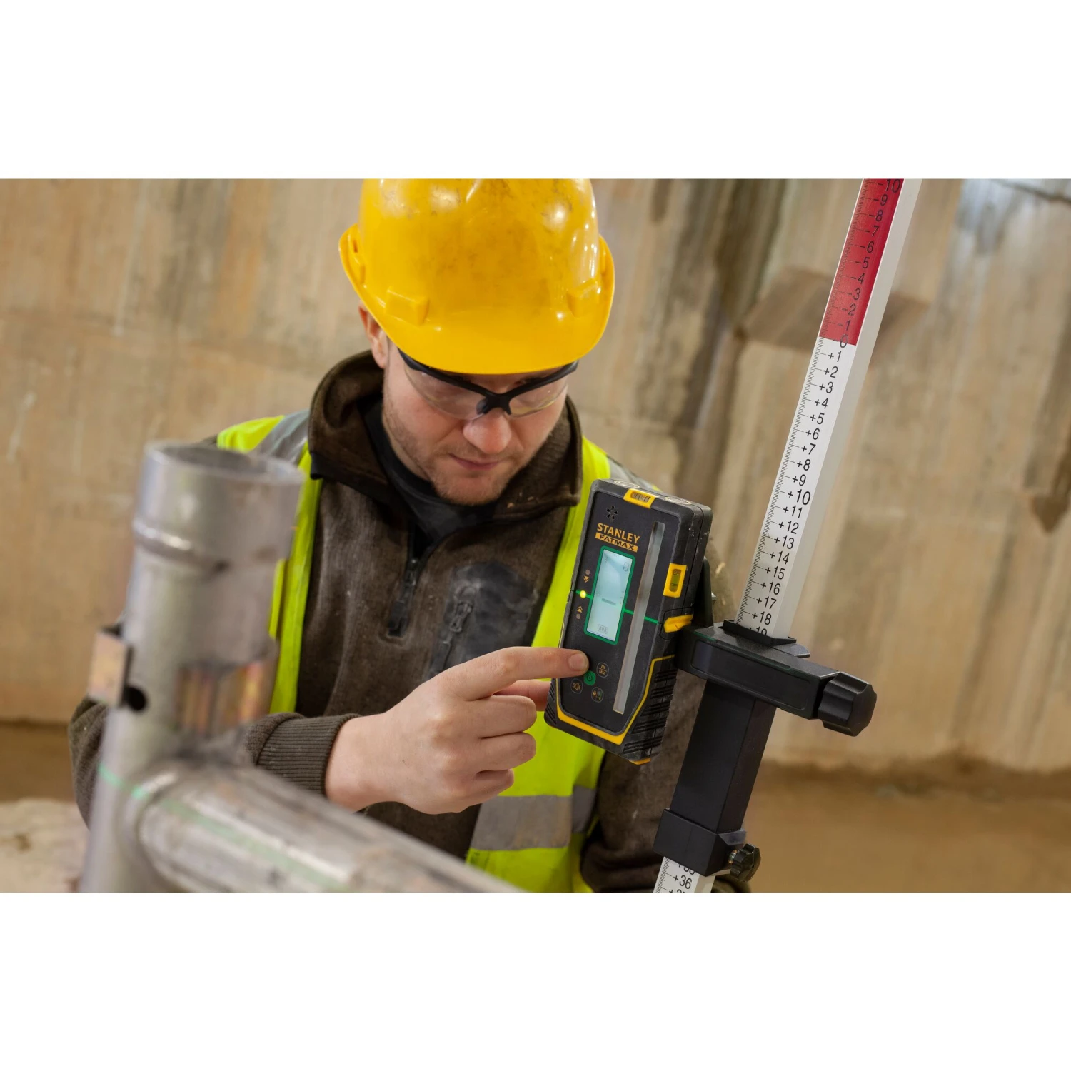 Stanley CELLULE DE DÉTECTION NUMÉRIQUE SCNG FATMAX POUR LASER ROTATIF VERT 19 Stanley CELLULE DE DÉTECTION NUMÉRIQUE SCNG FATMAX POUR LASER ROTATIF VERT – Image 19