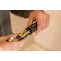 Stanley LAMPE TORCHE COMPACTE PREMIUM – 350 LUMENS - FATMAX -STANLEY Boutique FMHT81511 0 A5