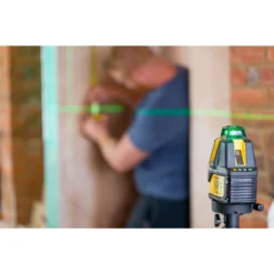 Stanley NIVEAU LASER MULTILIGNES SML360 - VERT 18 Stanley NIVEAU LASER MULTILIGNES SML360 - VERT -STANLEY Boutique STHT77524 1 A3