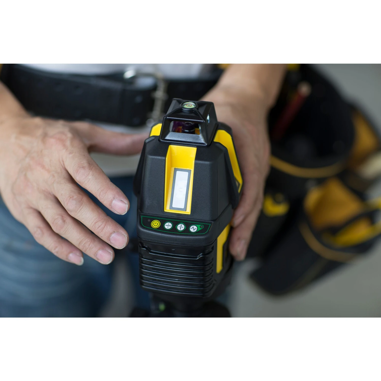 Stanley NIVEAU LASER MULTILIGNES SML360 - VERT 10 Stanley NIVEAU LASER MULTILIGNES SML360 - VERT – Image 10