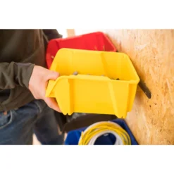 Stanley BAC A BEC N°3 JAUNE - 2,97L -STANLEY Boutique STST82712 1 A3